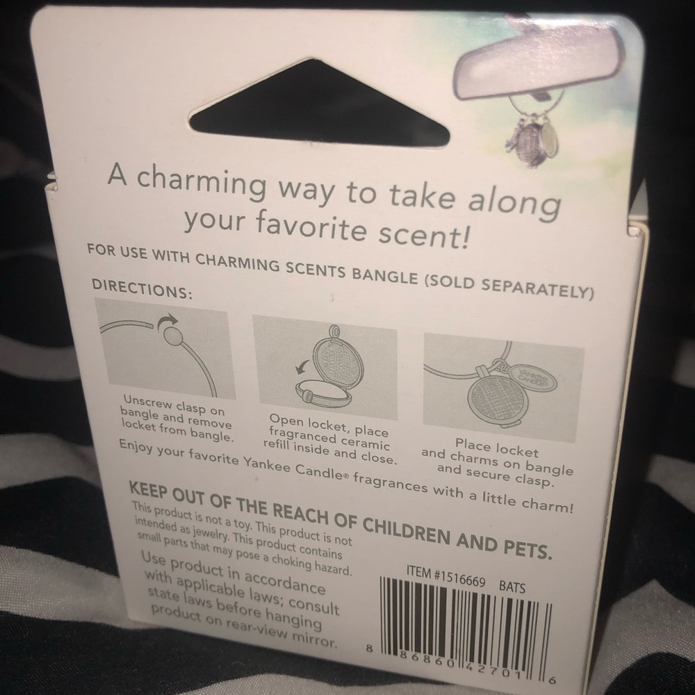 Yankee Candle Charming Scents Trick Or Treat Charm, New In Box - Picture 3 of 5